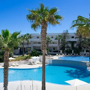 aparthotel-ses-cases-dor.allmallorcahotels.com/
