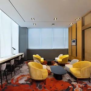 Ibis Ambassador Insadong-newly Renovated In 2025 *** Seúl