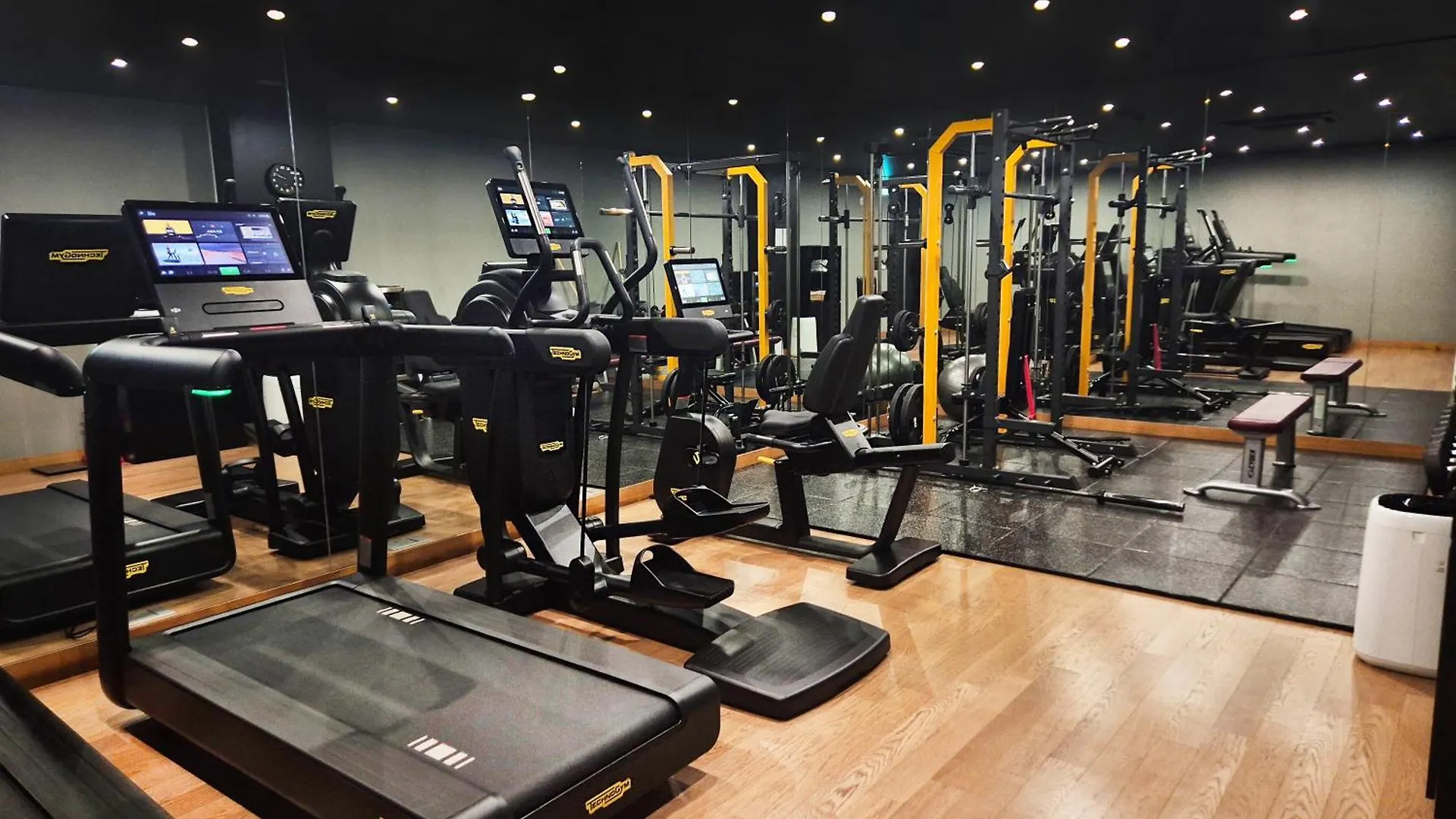 Otel Hotel28 Myeongdong Seul
