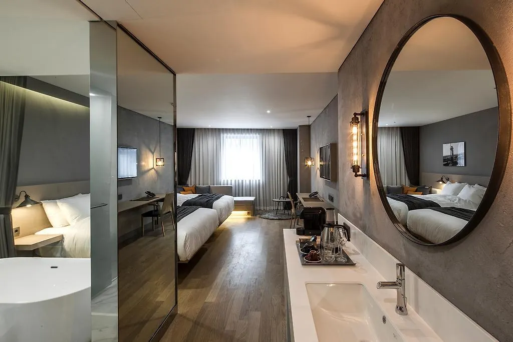 Hotel28 Myeongdong Seul 3*,