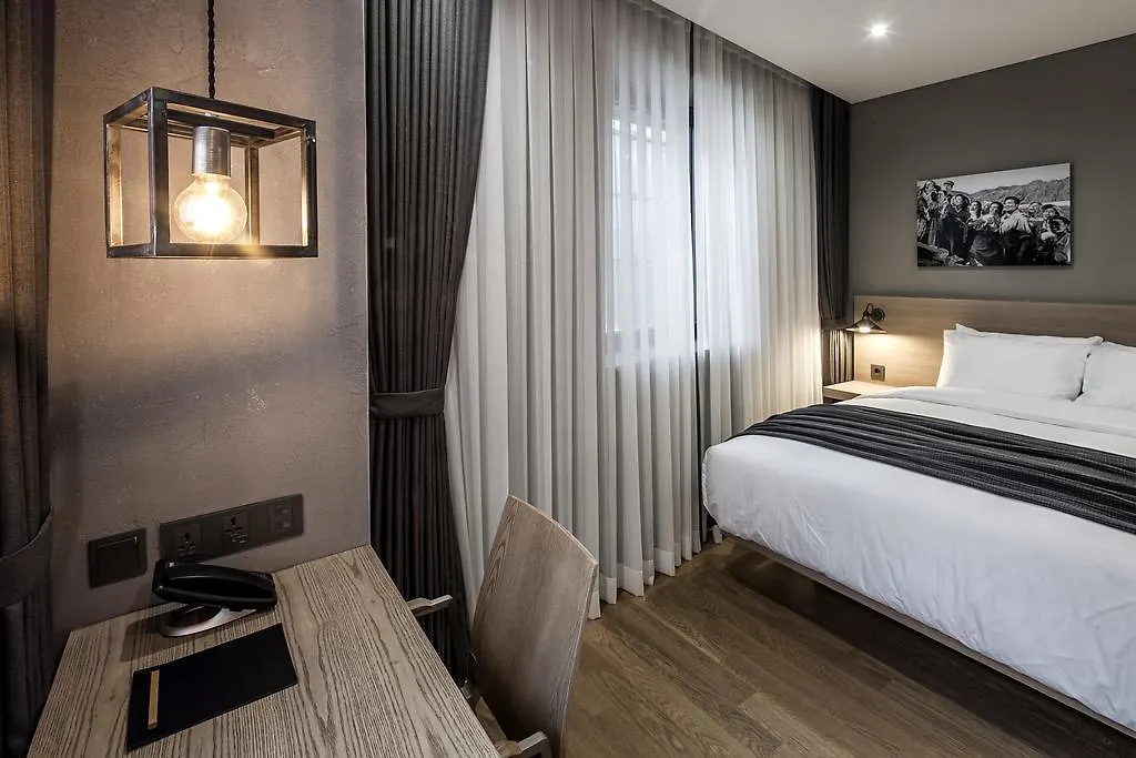 Otel Hotel28 Myeongdong Seul