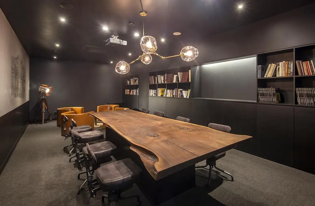 Hotel28 Myeongdong Seul Otel