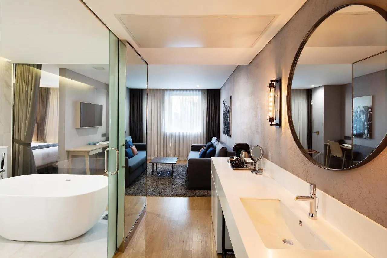 Hotel28 Myeongdong Seul 3*,  Güney Kore